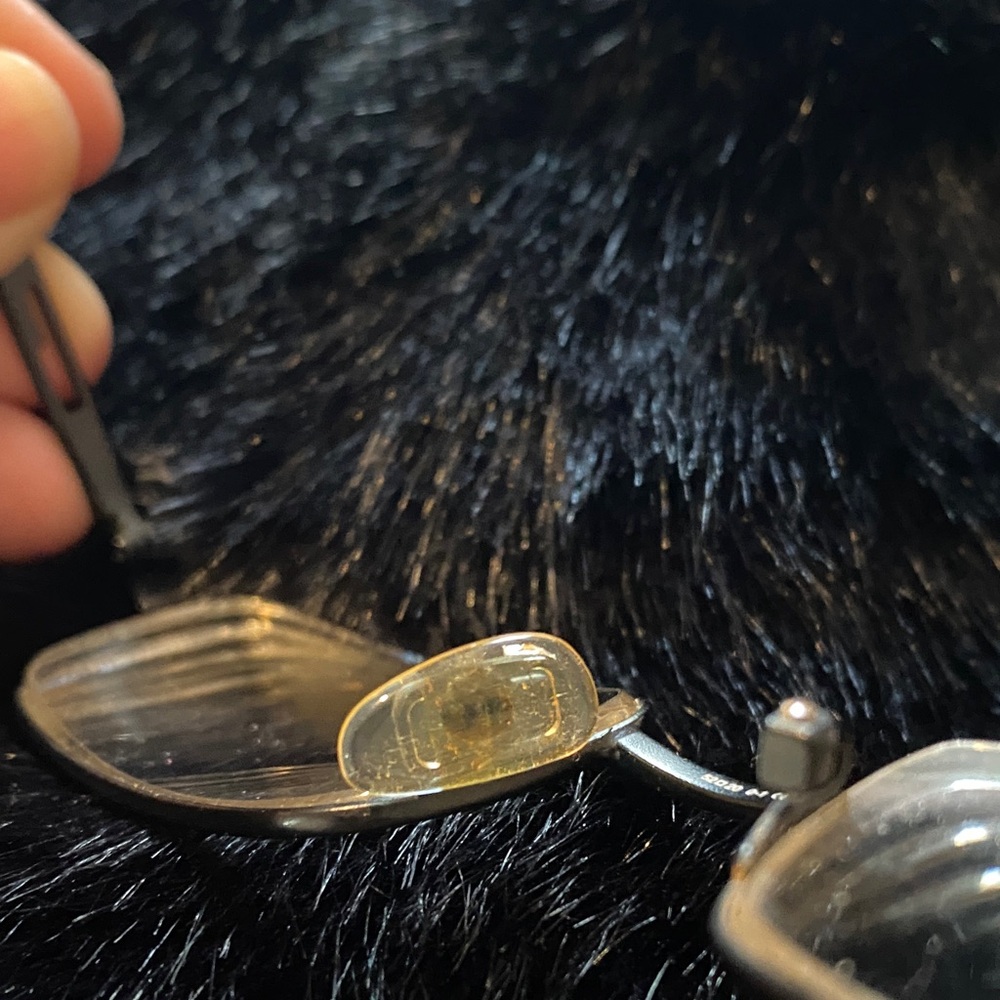 Gucci Rectangular Metal Frame Glasses in Black wi… - image 12